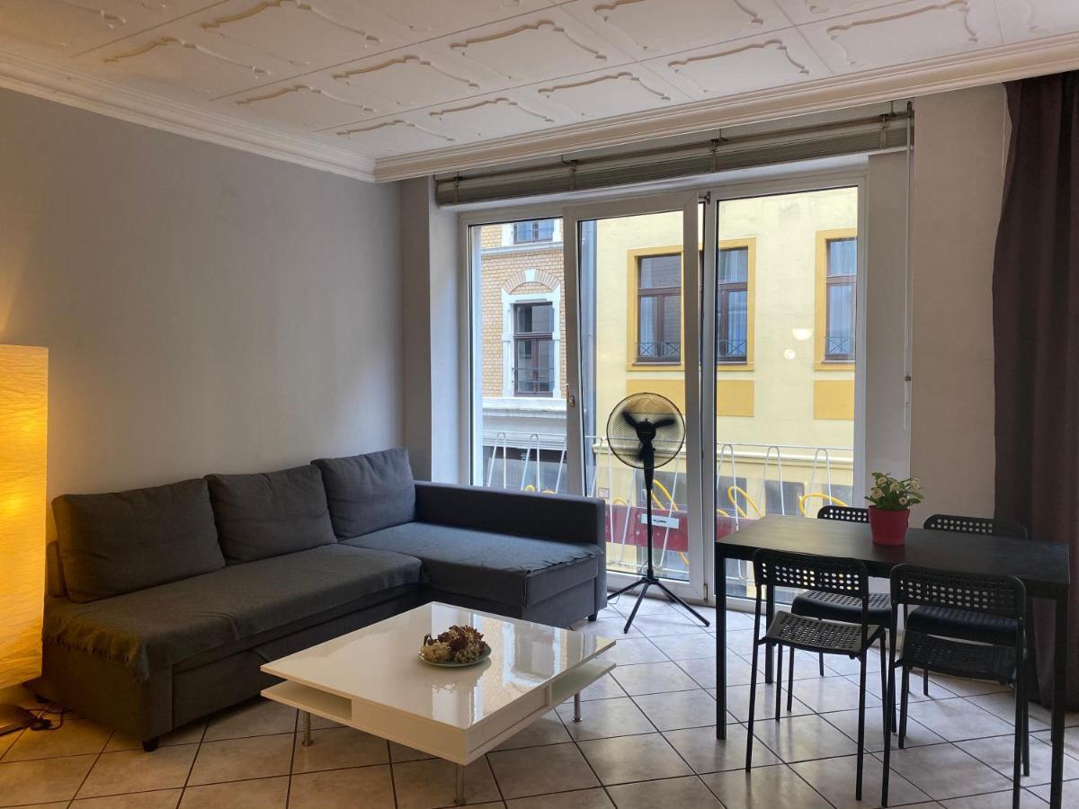Central Shared Apartment, Friesenplatz Köln Kültér fotó