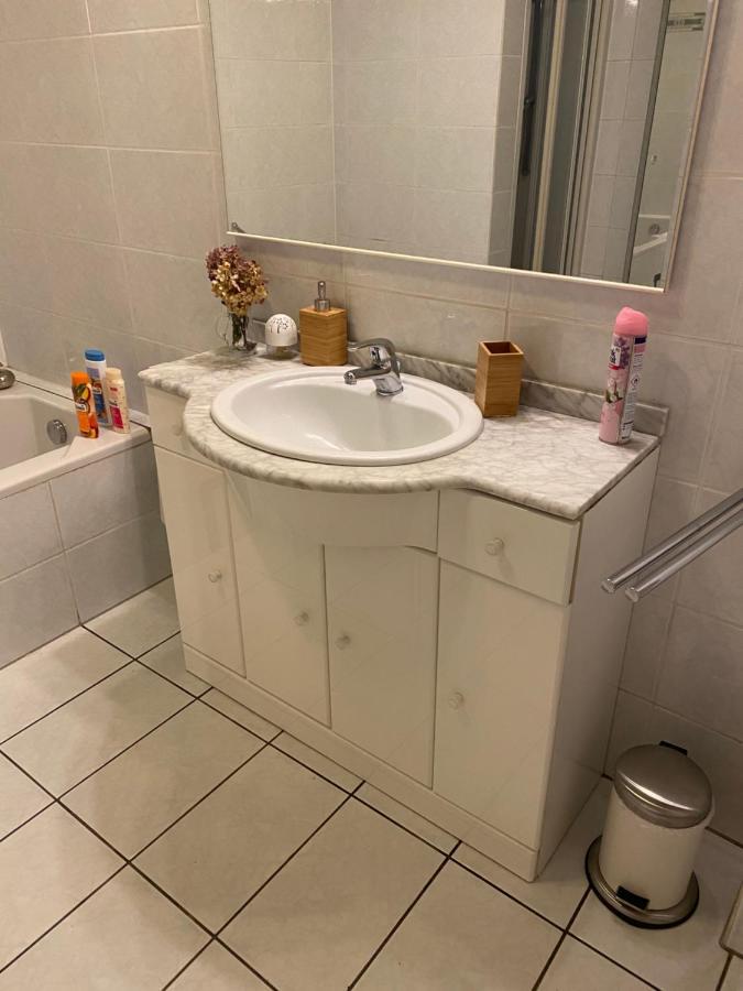 Central Shared Apartment, Friesenplatz Köln Kültér fotó